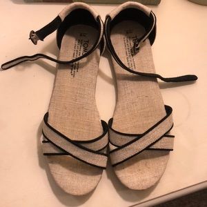 Toms Canvas Sandals
